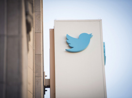 Twitter zaustavlja zapošljavanja prije dogovora sa Muskom