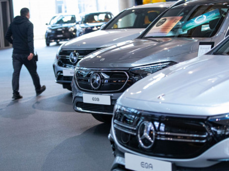 Mercedes zahvaljujući rastu cijena povećava zaradu