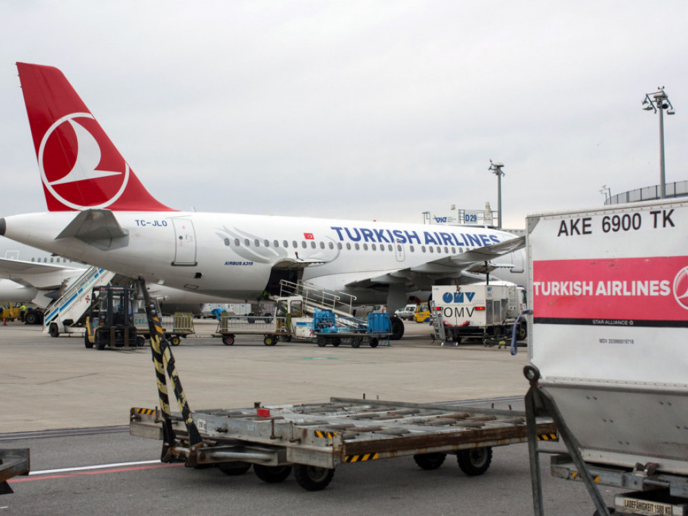 Dolazak Turkish Airlinesa u Banju Luku nakon sastanka Erdogana sa čelnicima RS-a