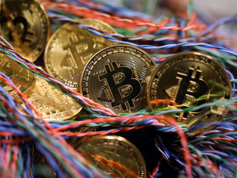 Bitcoin stabilan, ali malo fali da padne na nivo iz 2020.