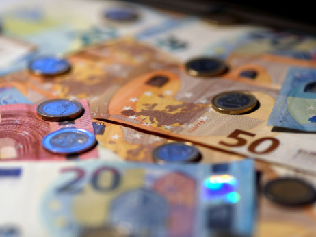 Malo je nade da će povećanje kamata spasiti euro