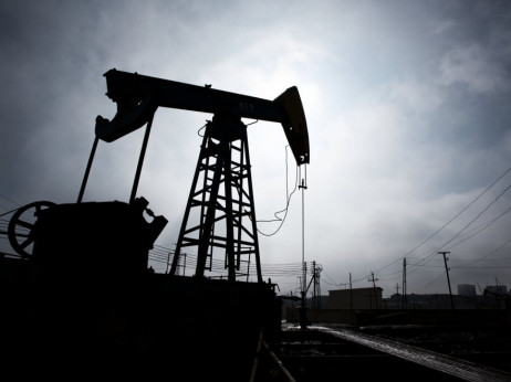 Nafta pada treći dan, očekuje se da će OPEC+ produžiti smanjenje