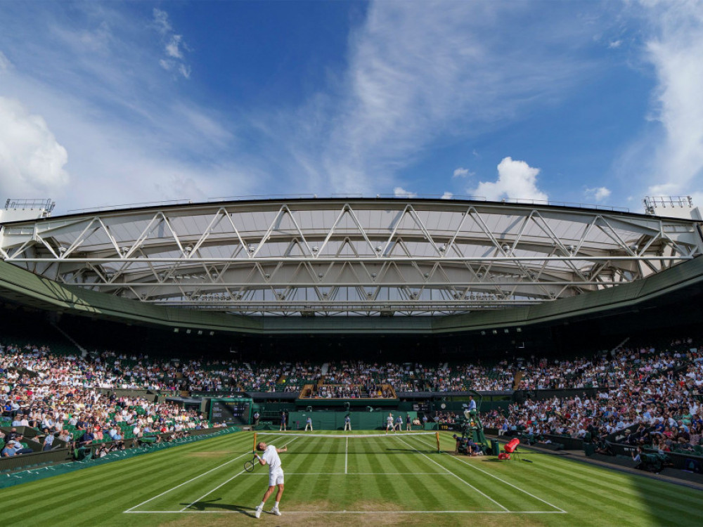 Ruskim igračima je zabranjeno da igraju na Wimbledonu samo ove godine