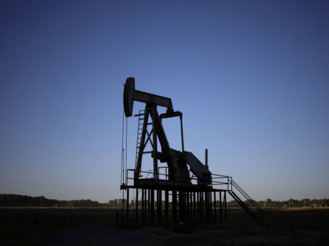 Nafta povećava dobit zbog poremećaja u opskrbi uoči sastanka OPEC+