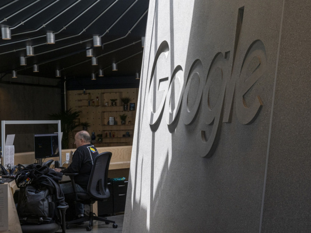 Loš dan za tehnološki sektor, Microsoft i Google predvodili pad