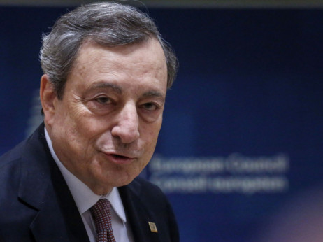 Draghi zvanično podnio ostavku, Mattarella danas u parlamentu