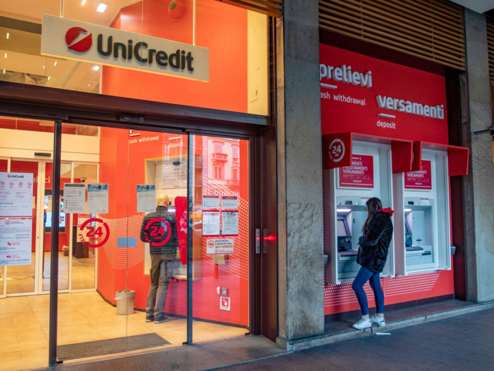 Akcije italijanskih banaka pale nakon Draghijeve ostavke