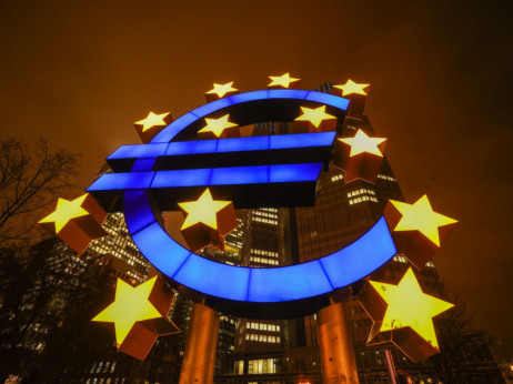 Goldman Sachs sumnja u intervenciju na euru, ali moguća je na jenu