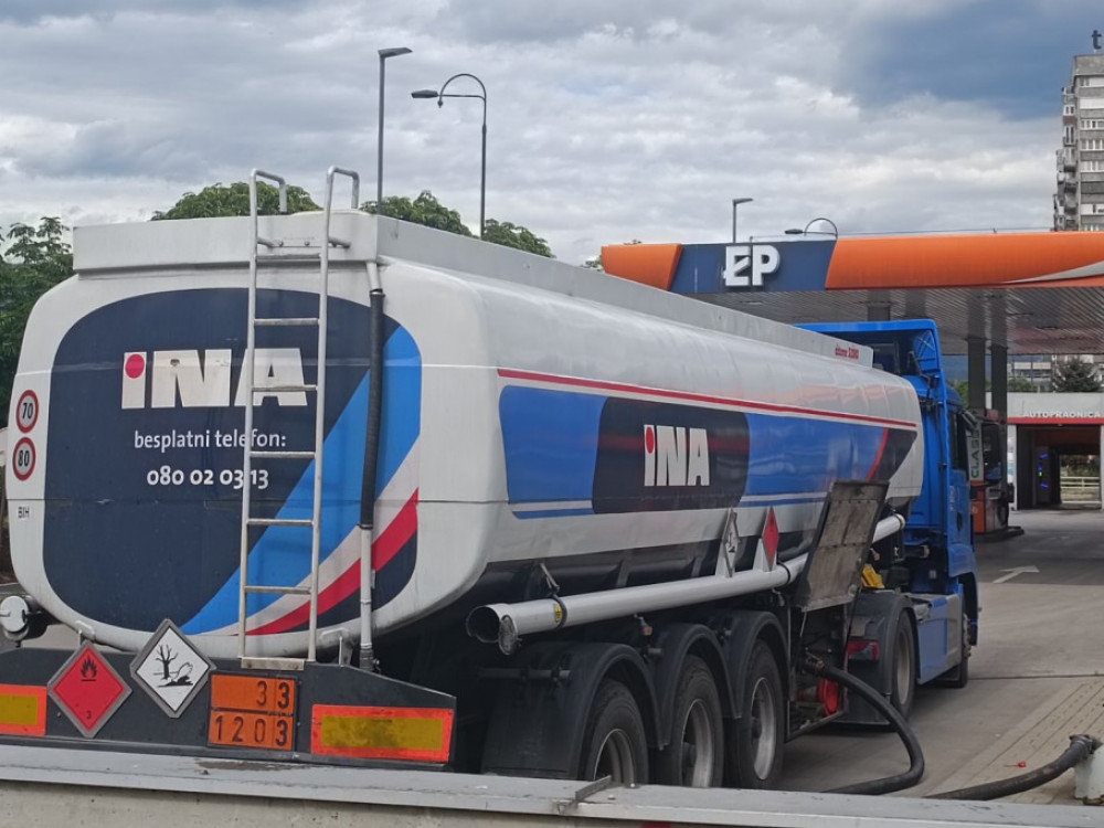 Usvojena odluka o ukidanju akcize na gorivo
