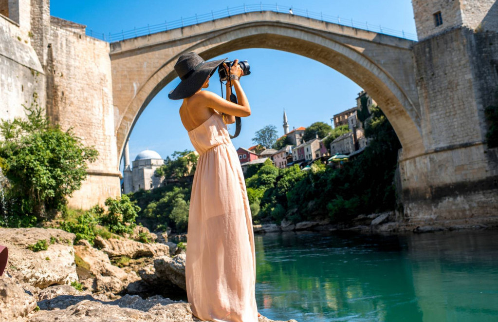 Lonely Planet uvrstio Mostar u top 10 destinacija koje treba posjetiti 2024.