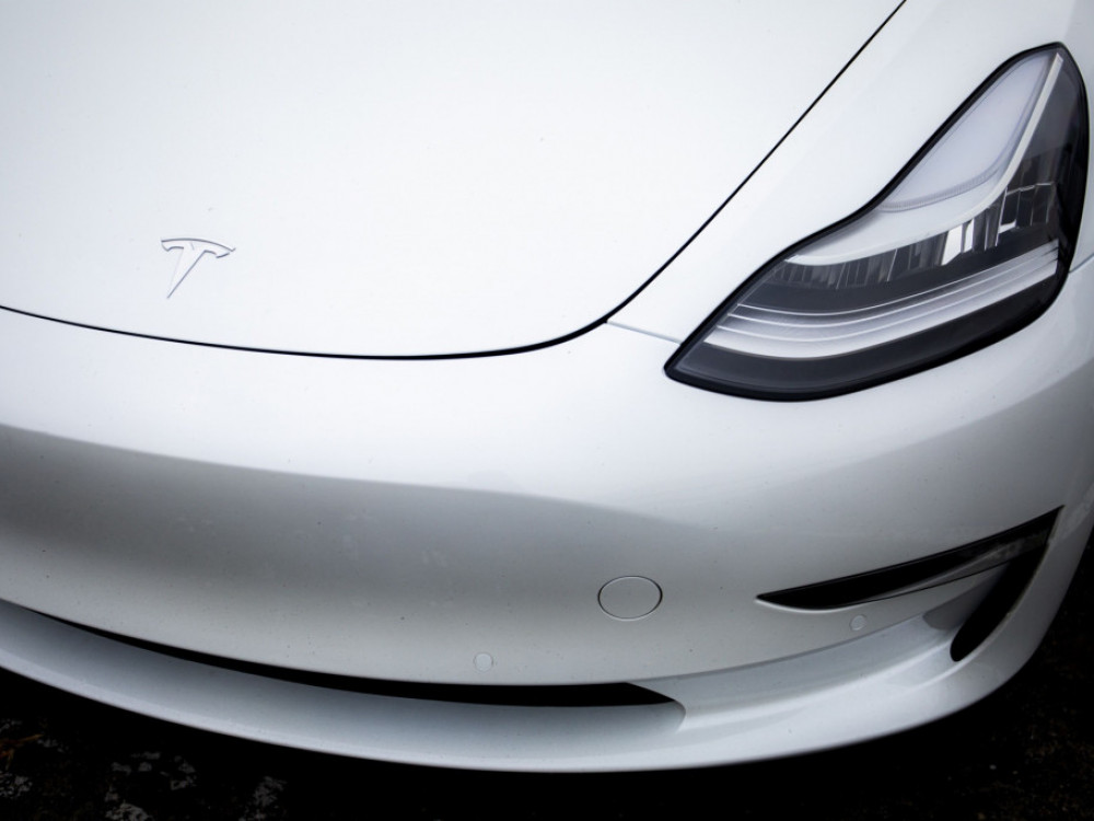 Tesla smanjila cijene da bi Amerikancima omogućila poreske olakšice