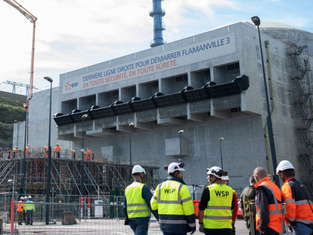 Francuska: Pet nuklearki ipak nastavlja svoj rad
