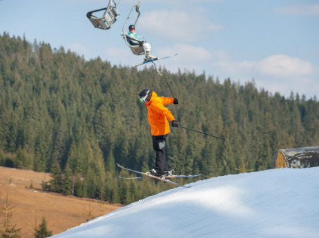 Slovenija nudi besplatno skijanje vlasnicima sezonskih skijaških karata za OC Jahorina