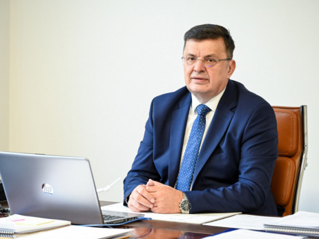 SNSD odlučuje o novom ministru finansija BiH, Tegeltija prelazi u UIO