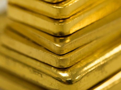 Zlato raste uslijed očekivanja za veliko povećanje stopa