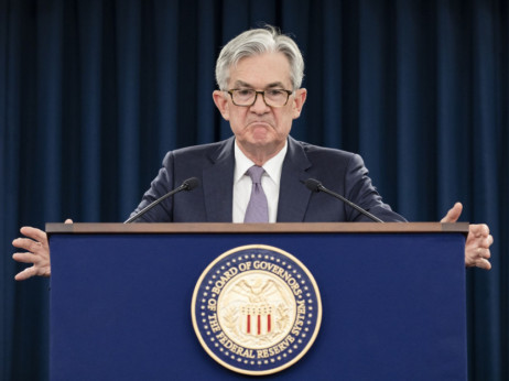 Fed izabrao srednje rješenje između bankarske krize i inflacije