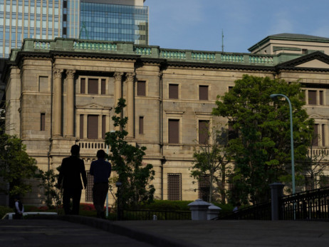 Prinos na japanske obveznice premašio limit Banke Japana