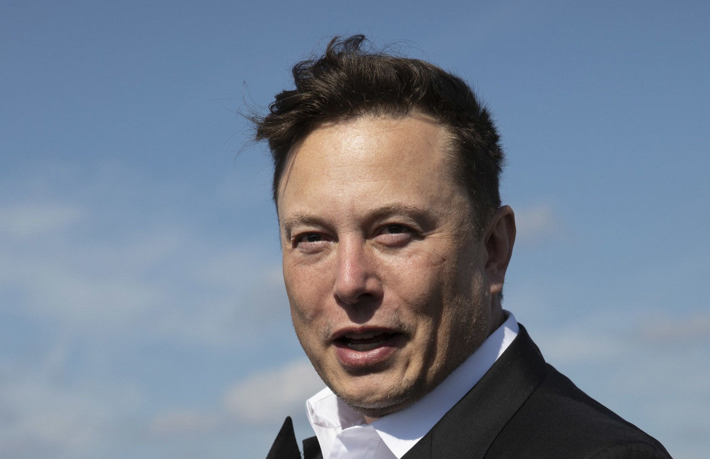 Musk navodno pokušao sniziti cijenu Twittera