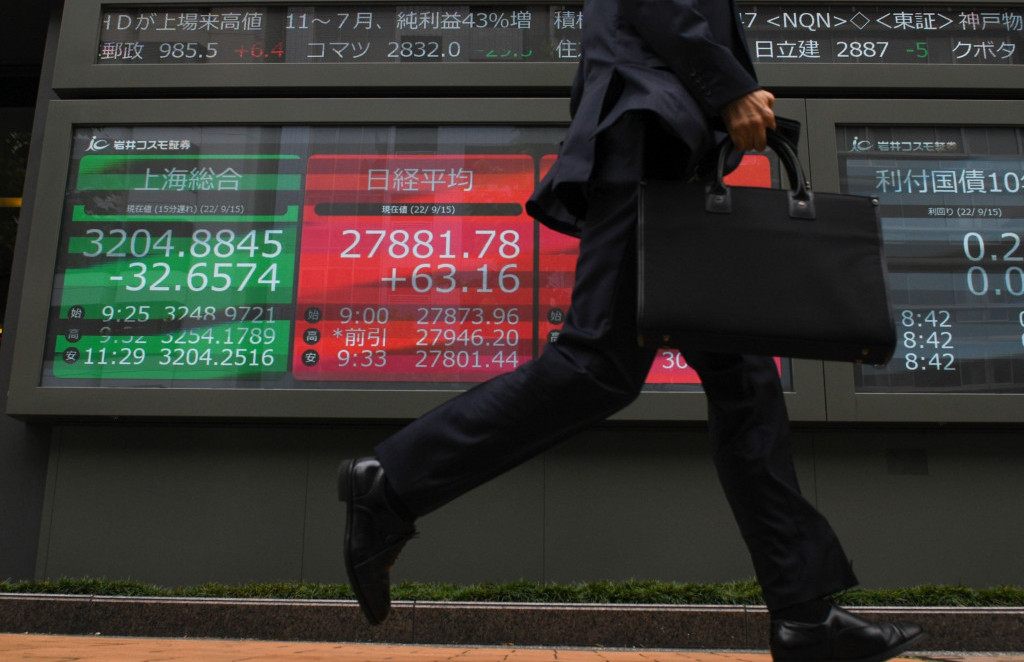 Azijska tržišta pogođena usporavanjem gospodarstva i kamatama