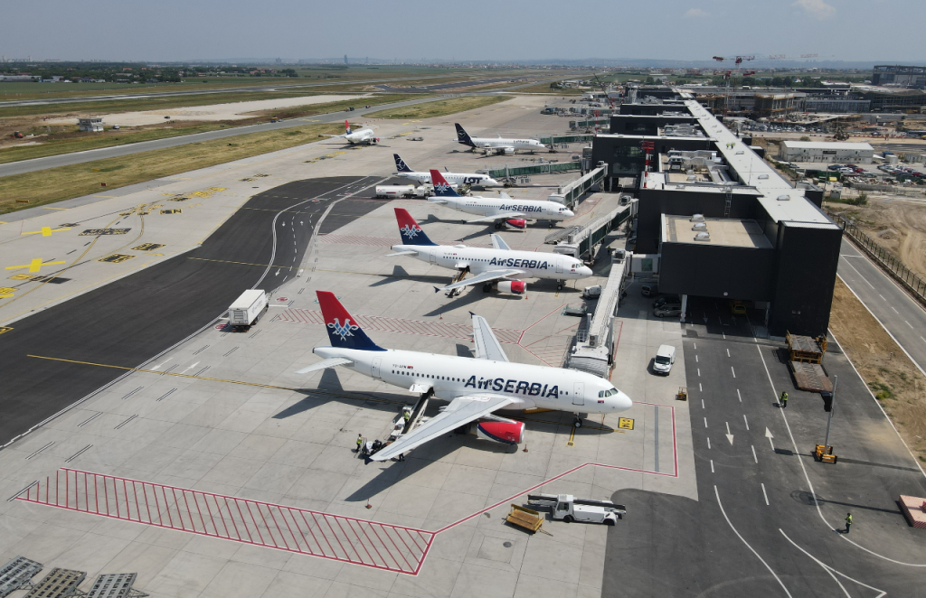 Ovo je 10 razloga zašto je došlo do kolapsa u avio-saobraćaju u Srbiji