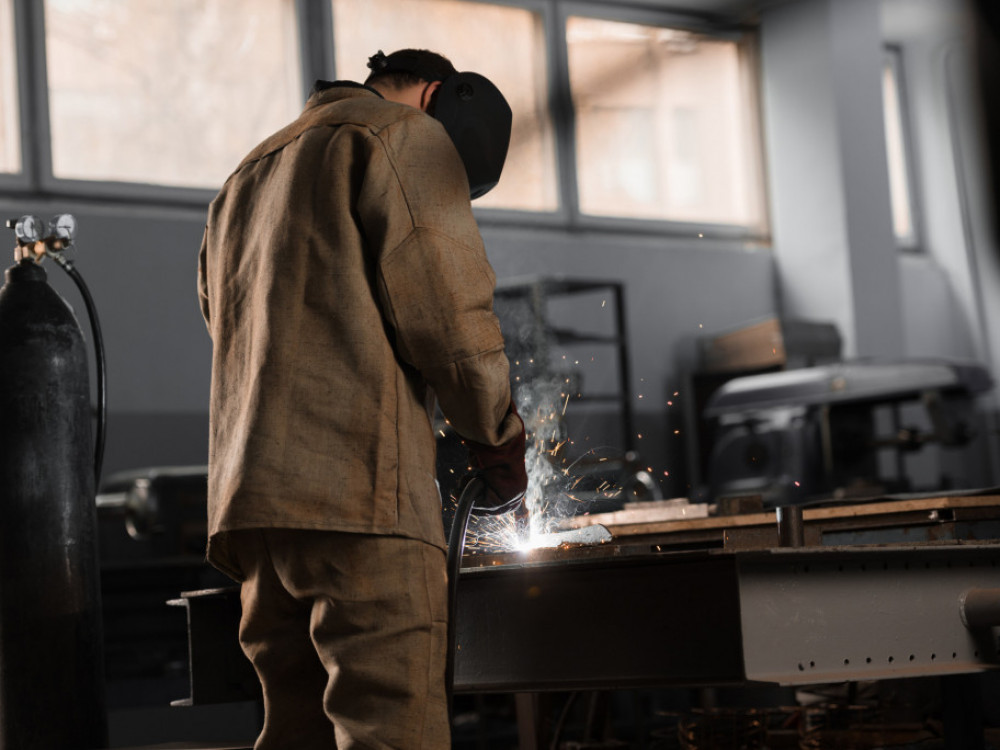 Nakon pada, u septembru zabilježen rast prometa bh. industrije