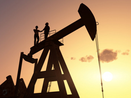 Cijena nafte raste zbog pada američkih zaliha