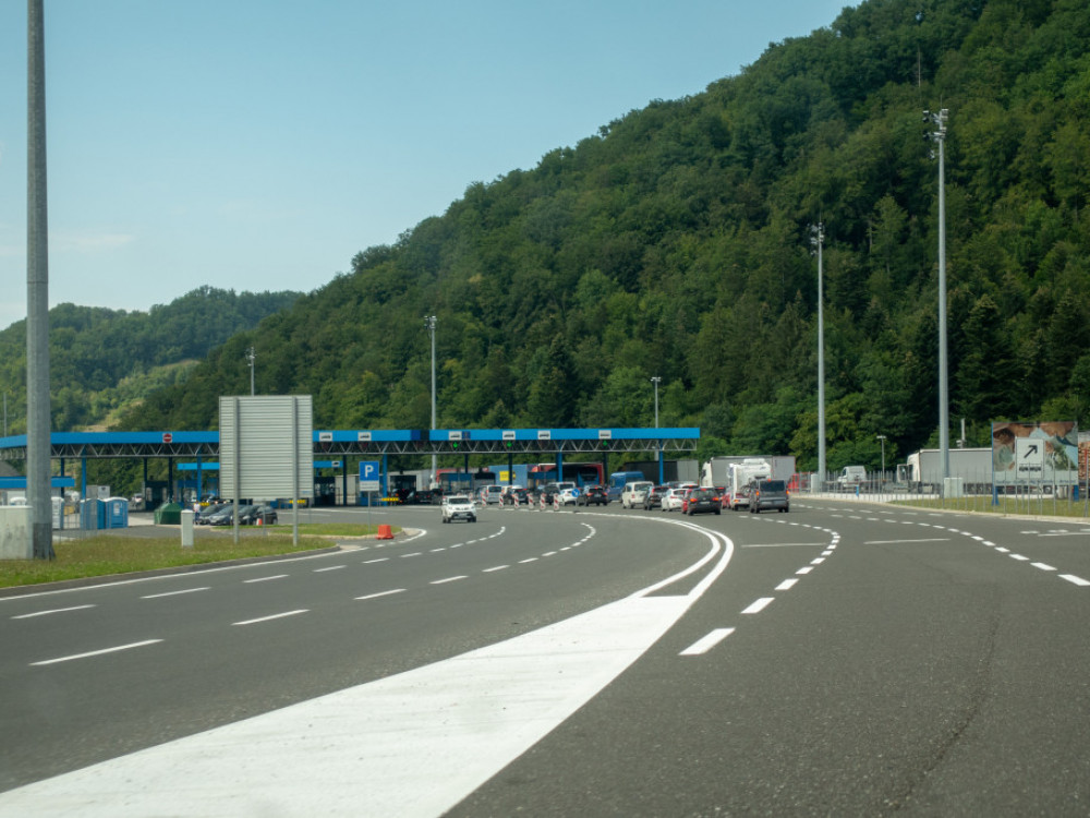 Praznici nisu prava slika onoga što čeka izvoznike na granici Schengena