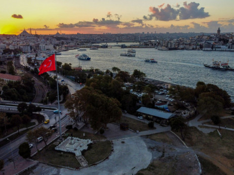 Turska naređuje bankama da ograniče držanje stranih valuta