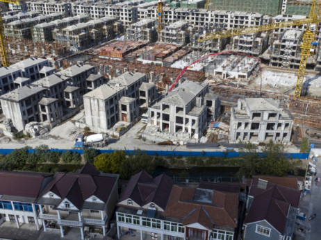 Kina: Dug na tržištu nekretnina od 150 milijardi dolara dostiže vrhunac