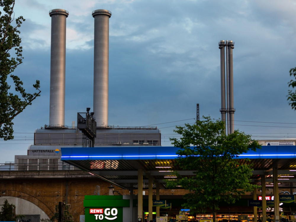 Europski plin pada zbog uvoza LNG-a i popunjenih skladišta