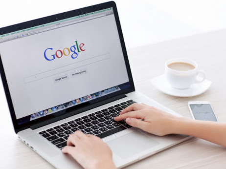 Google traži odbacivanje tužbe za dominaciju u online oglasima