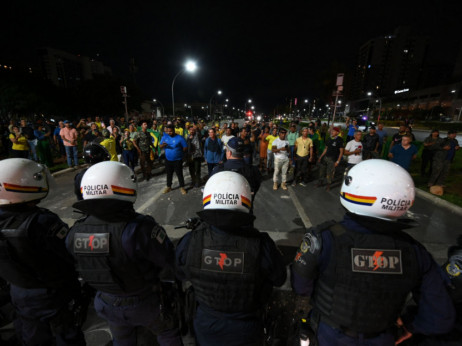 Privedeno oko 1.500 Bolsonarovih pristaša