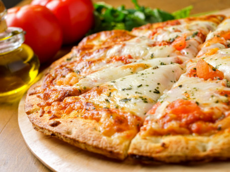 Uživanje u pizzi za Italijane postaje luksuz