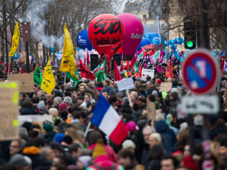 Francuska vlada za mirovinsku reformu spremna i na ustupke