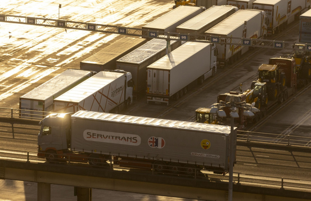 Nastavljen pad izvoza iz BiH, oporavak se očekuje naredne godine