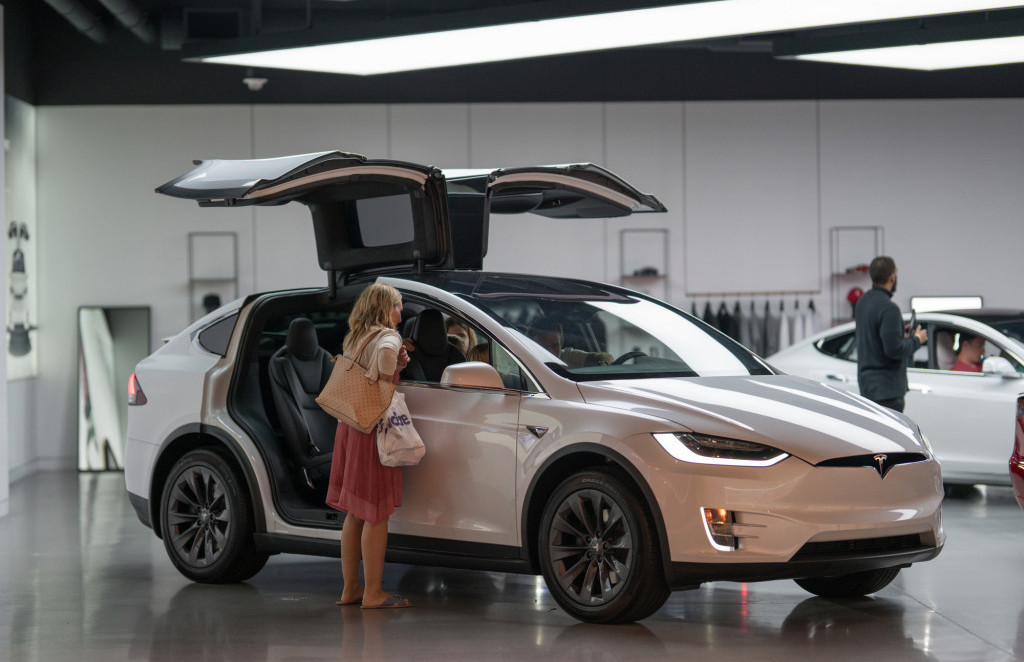 Tesla snizila cijene modela S i X u SAD-u kako bi povećala prodaju