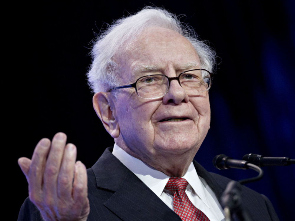 Buffett ima rekordno veliku hrpu novca i problem gdje investirati