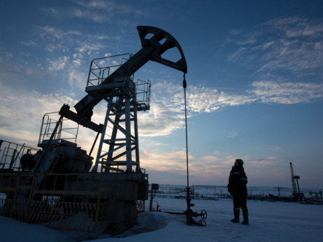 Čini se da sankcije protiv Rusije funkcioniraju, naftni prihod prepolovljen