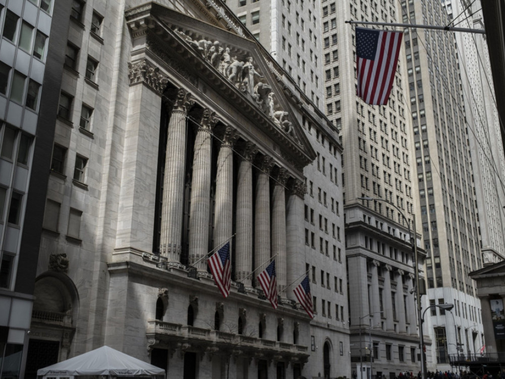 Wall Street u crvenom, Fed najavio još zaoštravanja