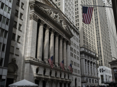 Wall Street se ne plaši recesije, američke burze blago rasle