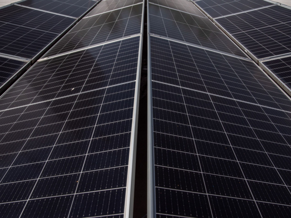 Mamićevo Plavo sunce dobilo dozvolu za deset solarnih elektrana