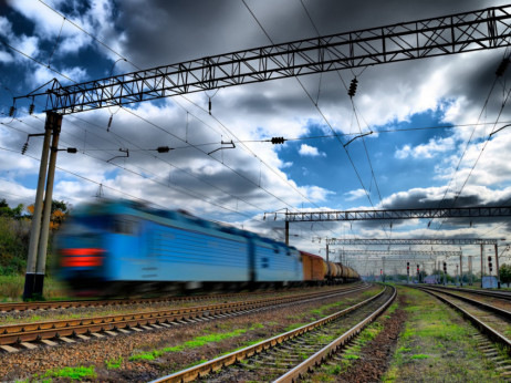 Kina u EU vozi brzim vozom kroz Srbiju