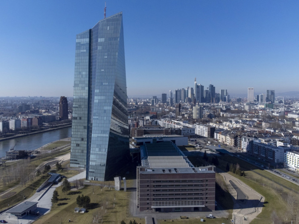 Analitičari BBA: ECB će povisiti kamate usprkos recesiji