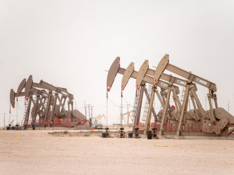 Nafta pada već drugu sedmicu zbog manjka potražnje