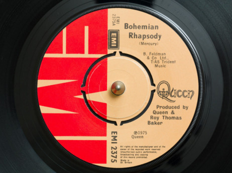 Rukopis pjesme 'Bohemian Rhapsody' Freddieja Mercuryja na aukciji u Sotheby'su