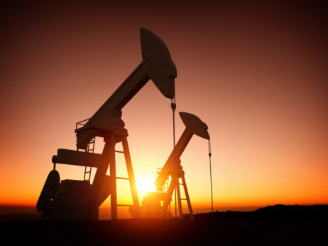 Cijena nafte na svjetskom tržištu oscilira