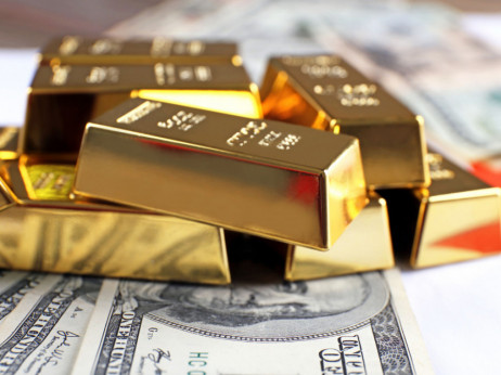 Zlato i dalje privlačno investitorima dok se bliži kraj rasta kamata