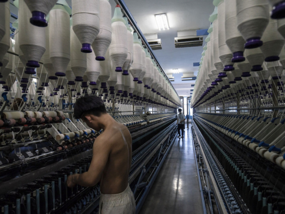 Tvrdoglav pad proizvodnje u Kini povukao je ostatak Azije