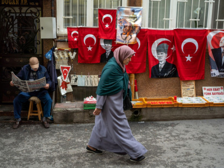 Turska inflatorna noćna mora ne nestaje s lirom na konopcima