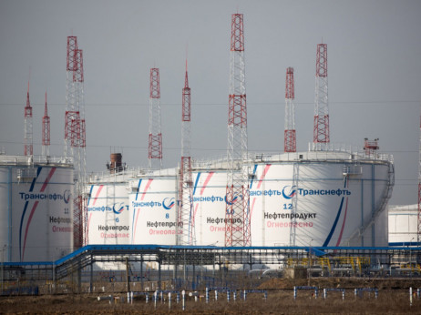 Rusija smanjuje izvoz sirove nafte u najpovoljnijem trenutku